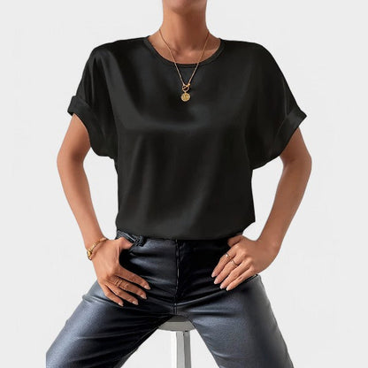 Noemi | Letnia bluzka o eleganckim kroju