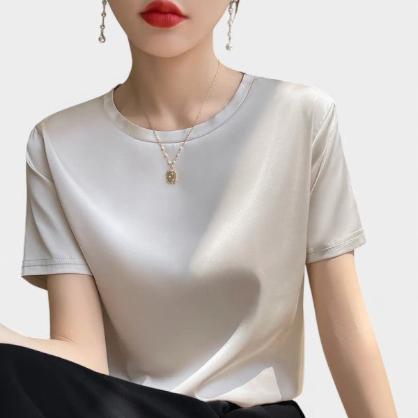 Noemi | Letnia bluzka o eleganckim kroju